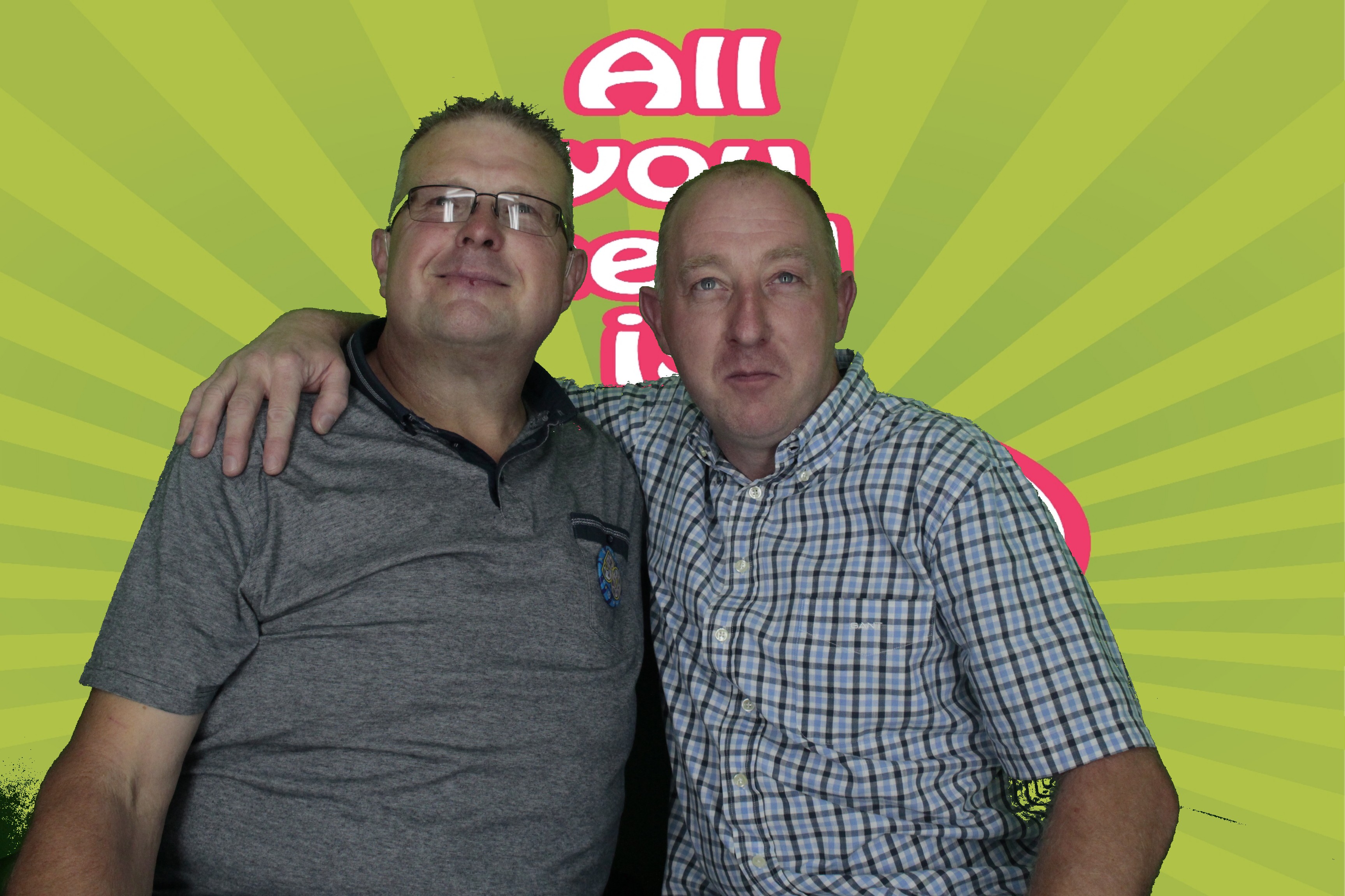 Simon's Birthday Party | View more photos from the event at gallery.myphotoboothexperience.co.uk/u/MyPhotoBoothExperienceLtd/Simons-Birthday-Party